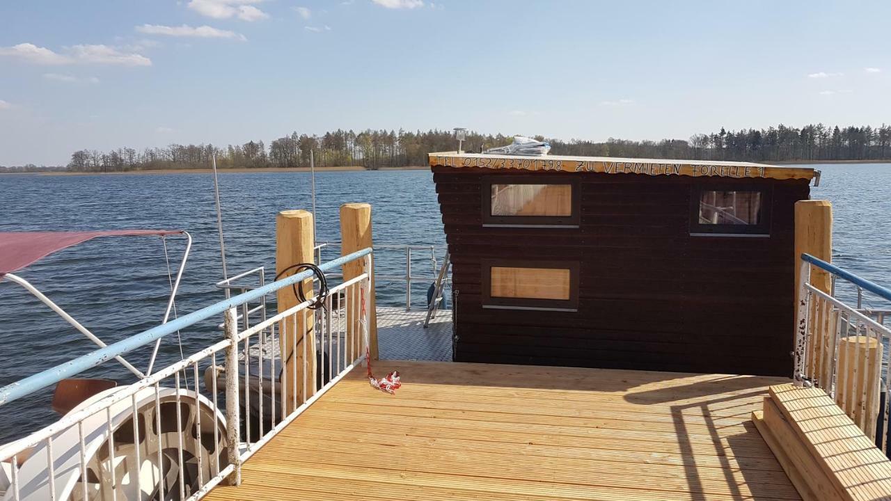 Hausboot Krakow Am See Forelle 1 Und 2 Kültér fotó