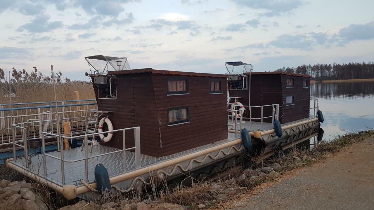 Hausboot Krakow Am See Forelle 1 Und 2 Kültér fotó
